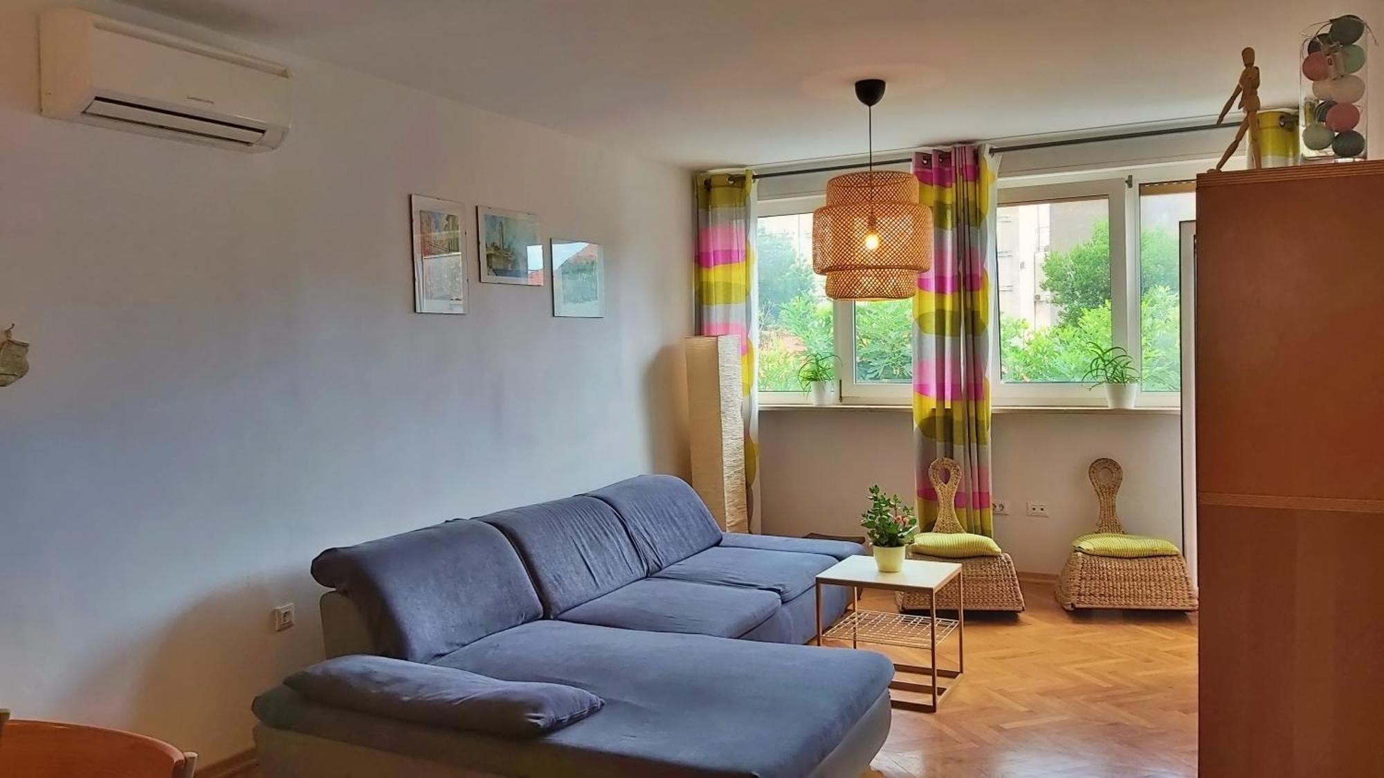 Apartment Anita Omis Bilik gambar