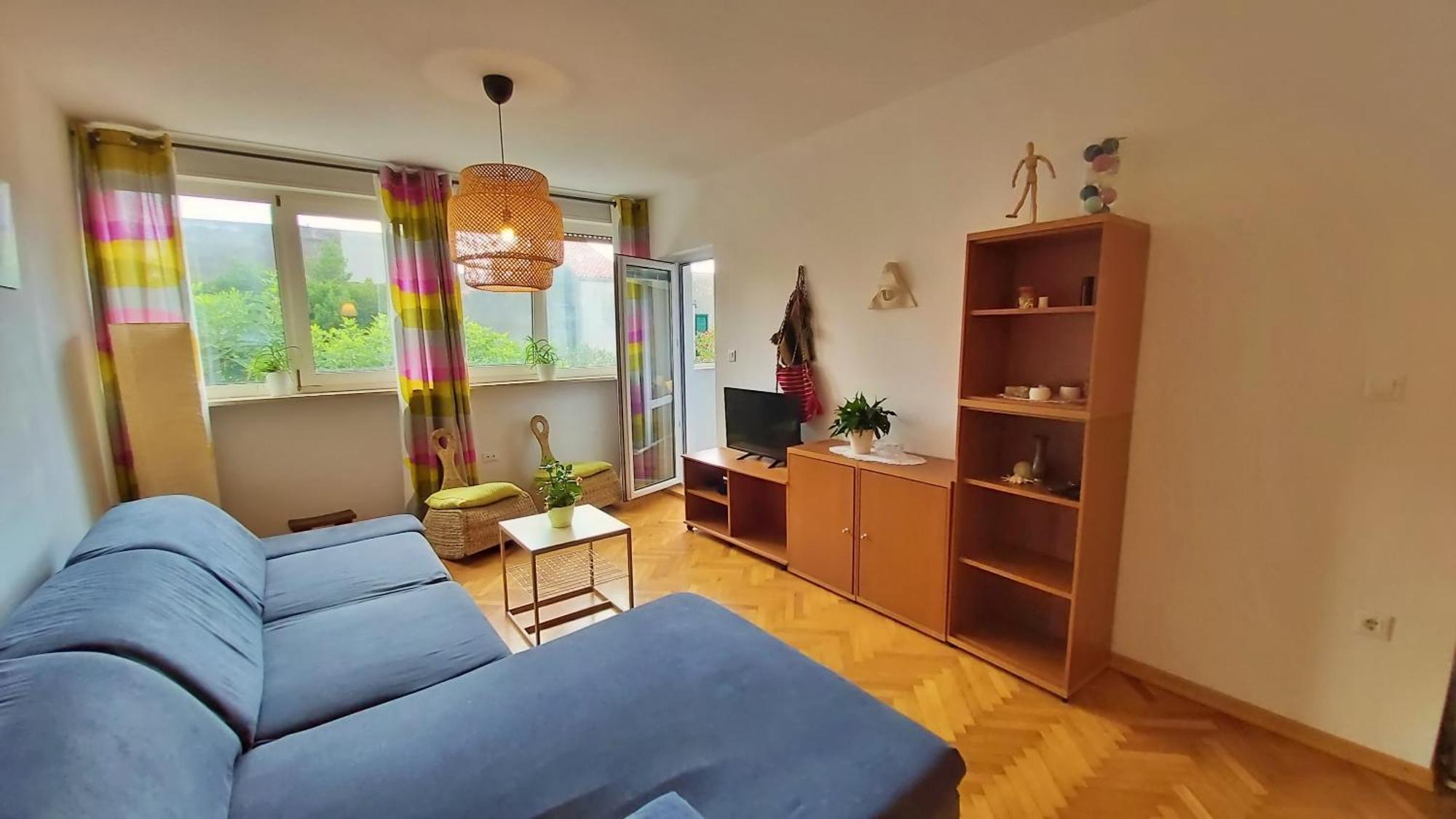 Apartment Anita Omis Bilik gambar